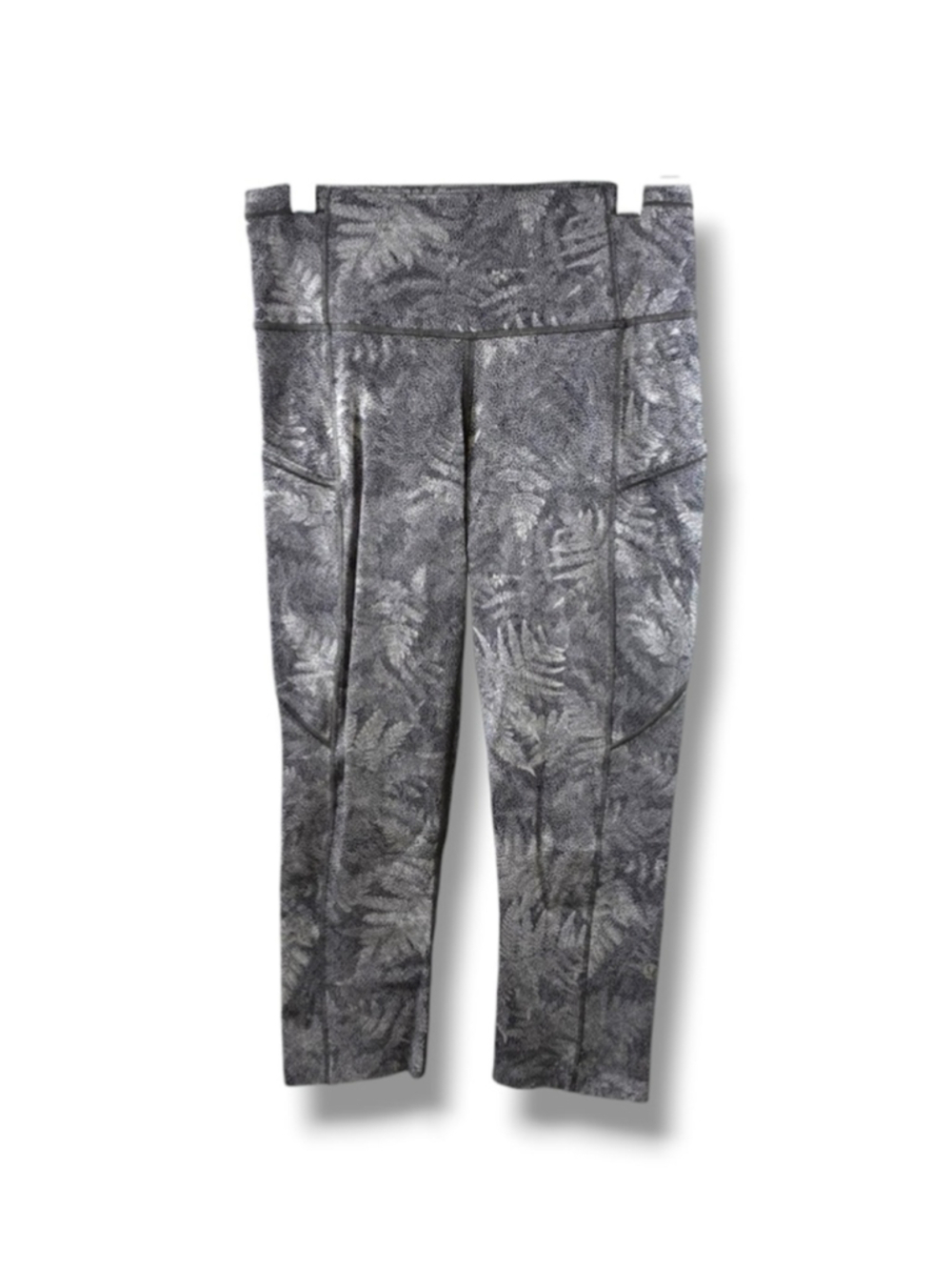 Lululemon F and Free Crop 19” in Kindred Spirit Alpine White Multi Size 6